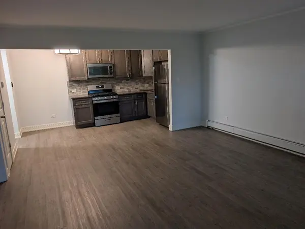 7840 W 103 ST #8, Palos Hills, IL 60465