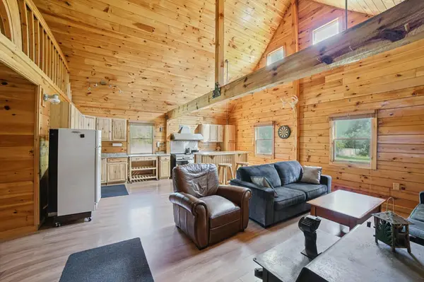 62242 Dahlberg TRL, Togo, MN 55723