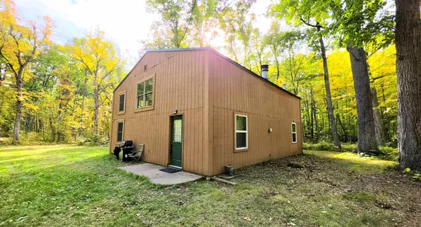 57391 Duncan RD, Sandstone, MN 55072