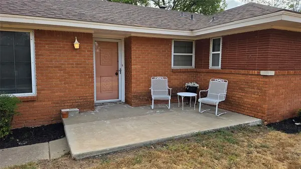 2800 N Dornick DR, Forest Park, OK 73121