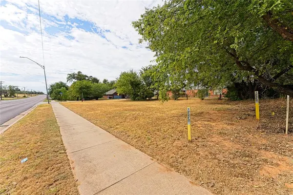 Midwest City, OK 73110