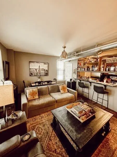 700 Church St #908, Nashville, TN 37203