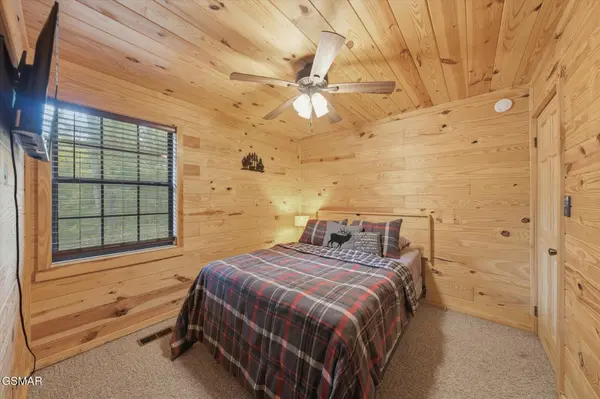 759 Ridgefield Drive, Sevierville, TN 37876