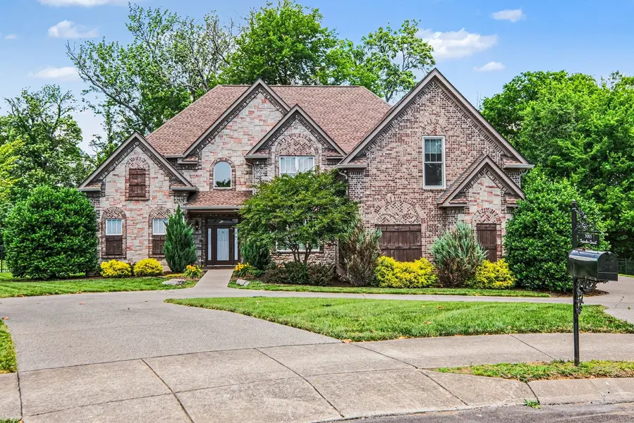 3005 Trawler Ct, Spring Hill, TN 37174