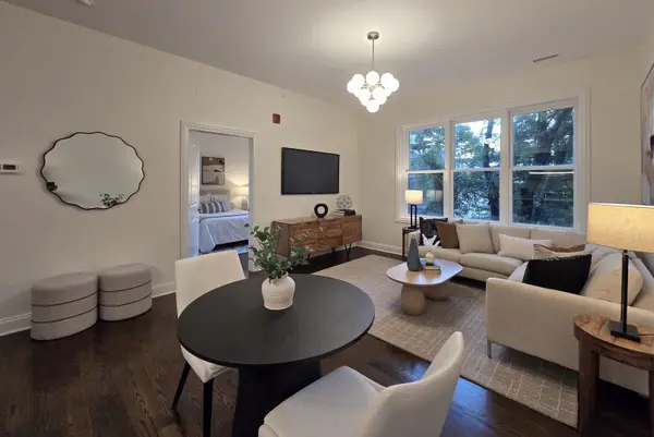 1537 N ORLEANS AVE #4G, Chicago, IL 60610