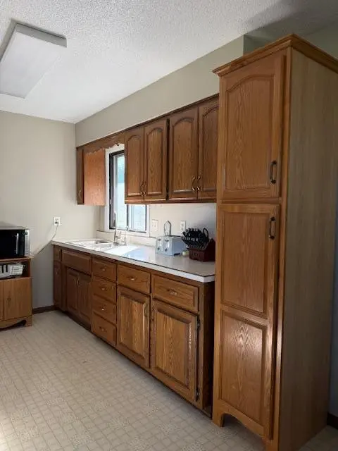 1103 2nd AVE SE, Barnesville, MN 56514