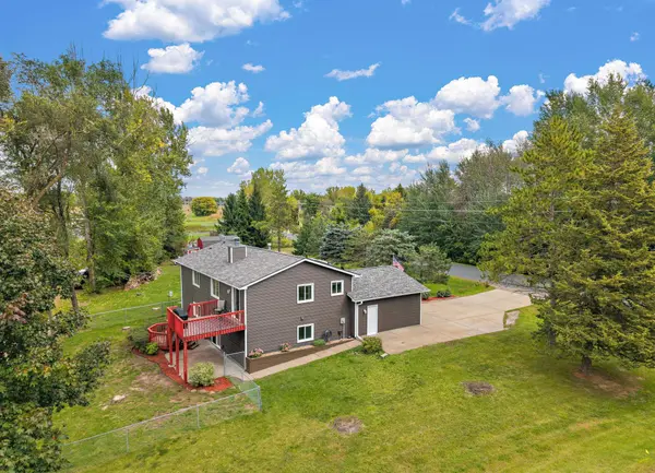 25300 Itasca AVE, Forest Lake, MN 55025