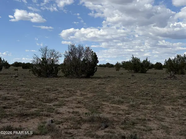 59sw Rocky Rabbit RD, Ash Fork, AZ 86320