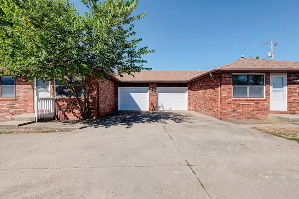 2751 E Mcdaniel ST #A & B, Springfield, MO 65802