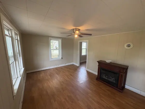 608 Ozark ST, Houston, MO 65483