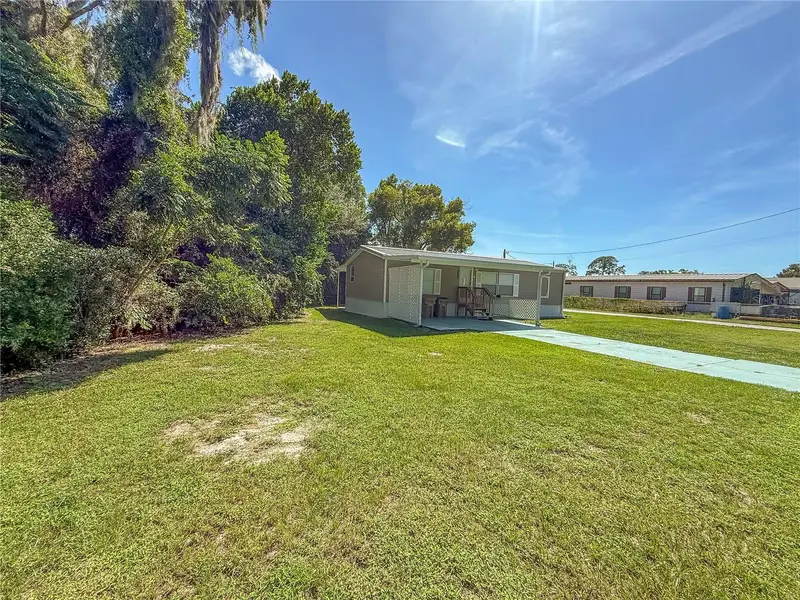 13708 PALM DR, Astatula, FL 34705