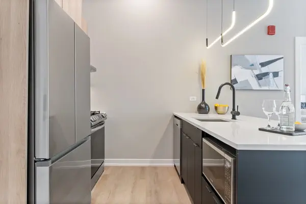 3217 N Clark ST #207, Chicago, IL 60657