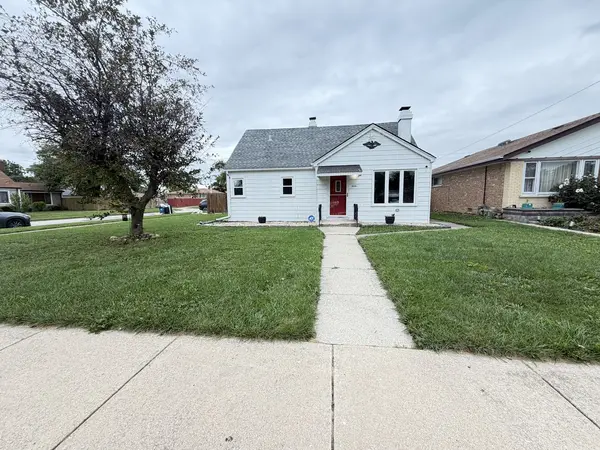 8001 Neenah AVE, Burbank, IL 60459