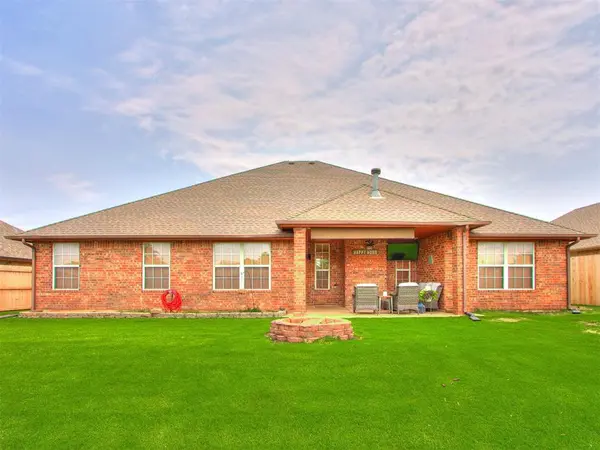 705 N Buckhorn Way DR, Mustang, OK 73064