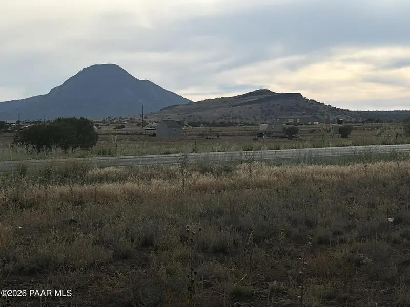 212se Off Of Route 66, Ash Fork, AZ 86320