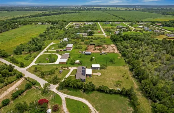 213 River Front DR, Cedar Creek, TX 78612