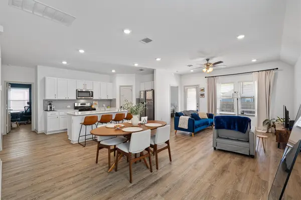 131 Aransas River RD, Hutto, TX 78634