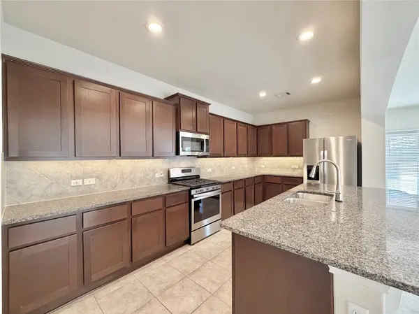 1212 Matt LN, Round Rock, TX 78665