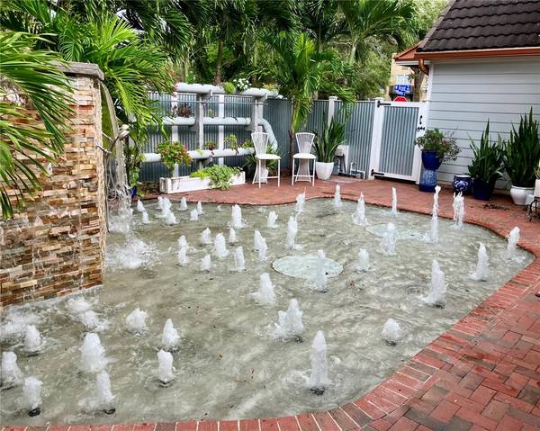 420 DRUID RD W, Clearwater, FL 33756