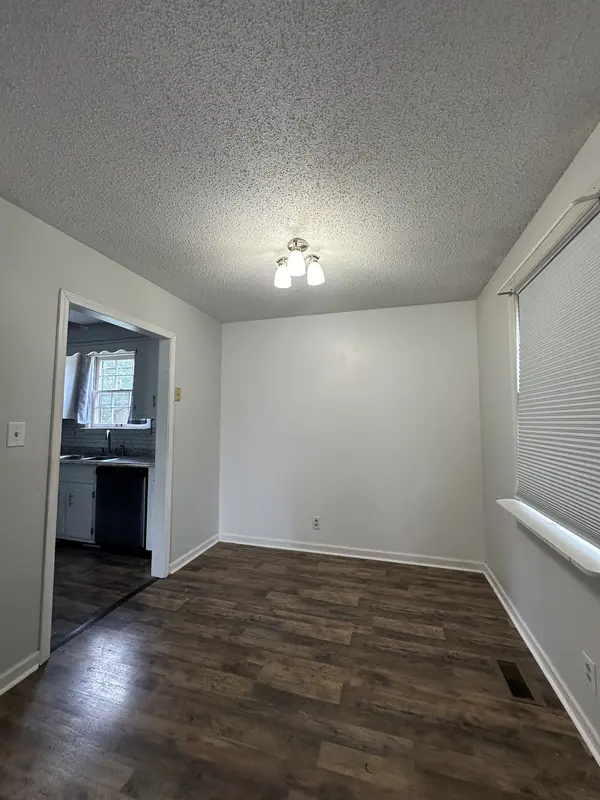 587 Anita Dr, Clarksville, TN 37042