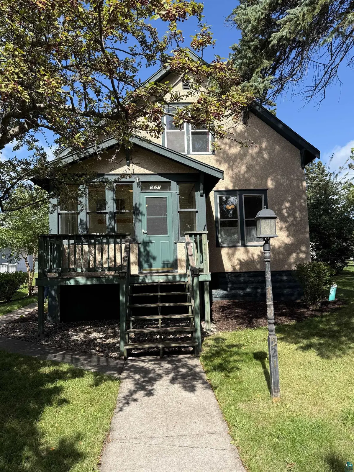 521 8th Ave, Two Harbors, MN 55616