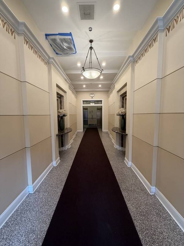 807 Church ST #212, Evanston, IL 60201