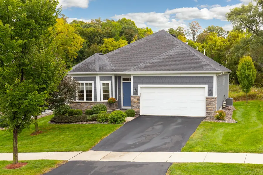 6583 Bracken DR, Minnetrista, MN 55331