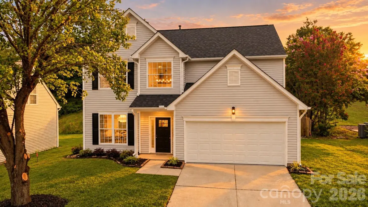 232 Wrayhill DR, Charlotte, NC 28262