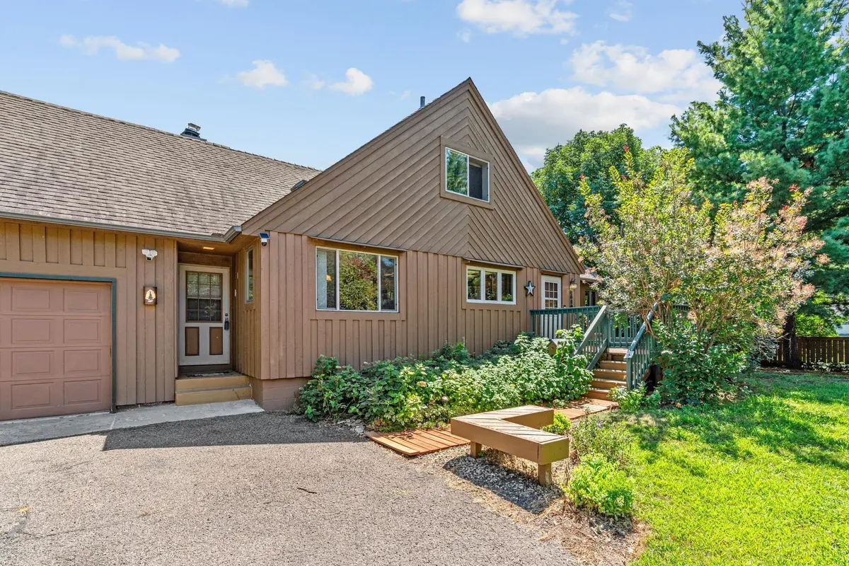 5510 James AVE N, Brooklyn Center, MN 55430
