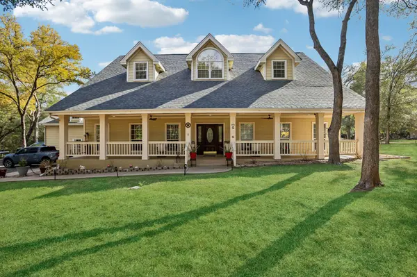 137 Trinity ST, Cedar Creek, TX 78612