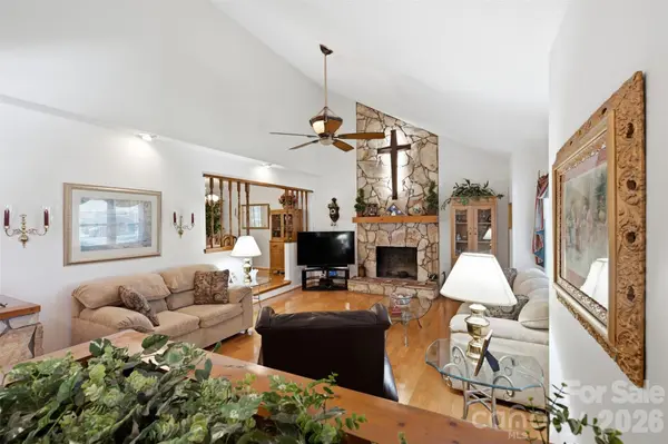118 Sherwood DR, Taylorsville, NC 28681