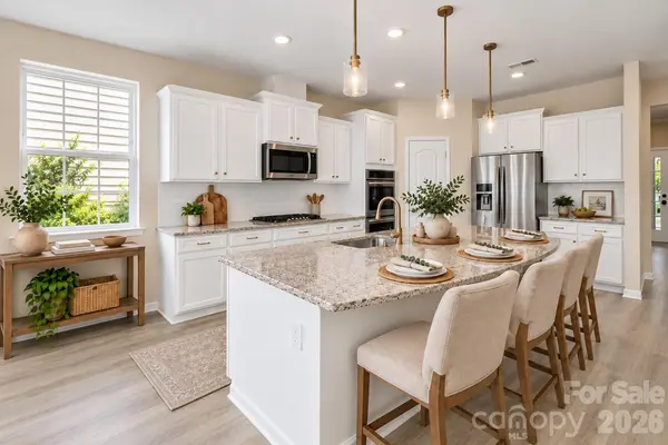 2015 Kensley DR, Waxhaw, NC 28173