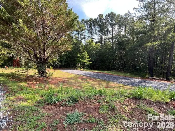 560 Hester Mill RD, Rutherfordton, NC 28139