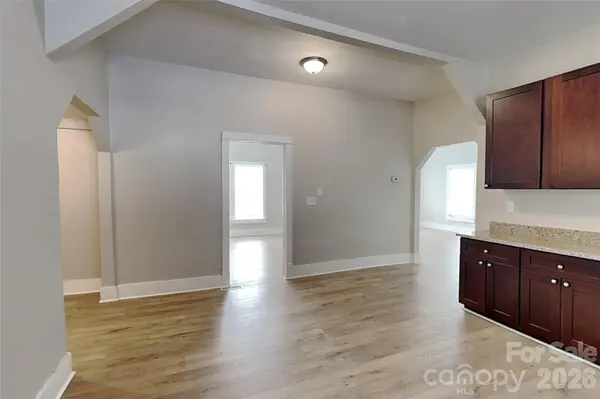 318 Bruce AVE, Mooresville, NC 28115