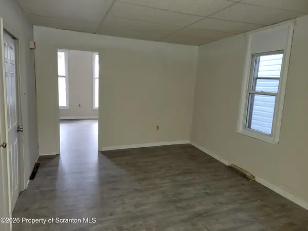 1142 Academy ST #1st Floor, Scranton, PA 18504