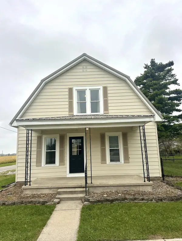 5806 N Sugar ST, Uniondale, IN 46791