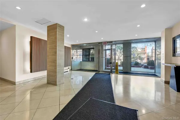 99-40 63rd rd #9D, Rego Park, NY 11374