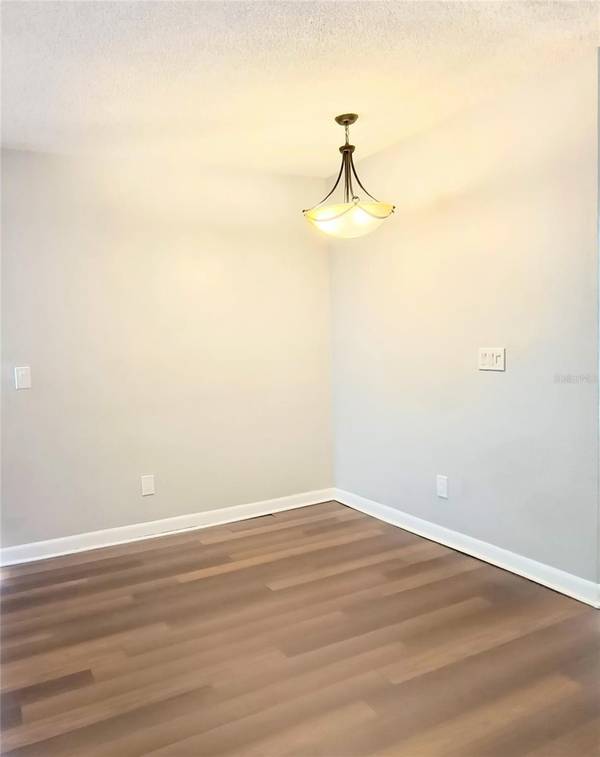 201 S ARRAWANA AVE #L, Tampa, FL 33609