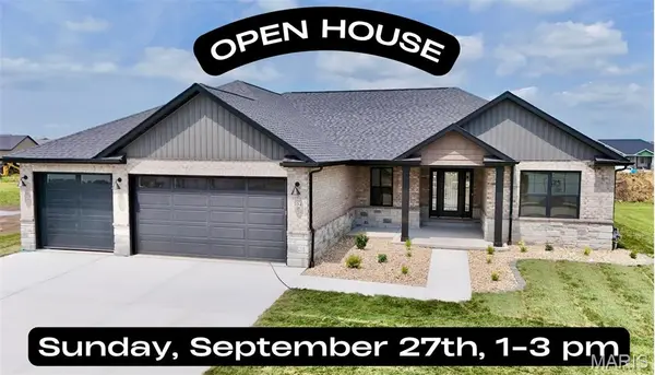 304 Rumsfeld DR, Troy, IL 62294
