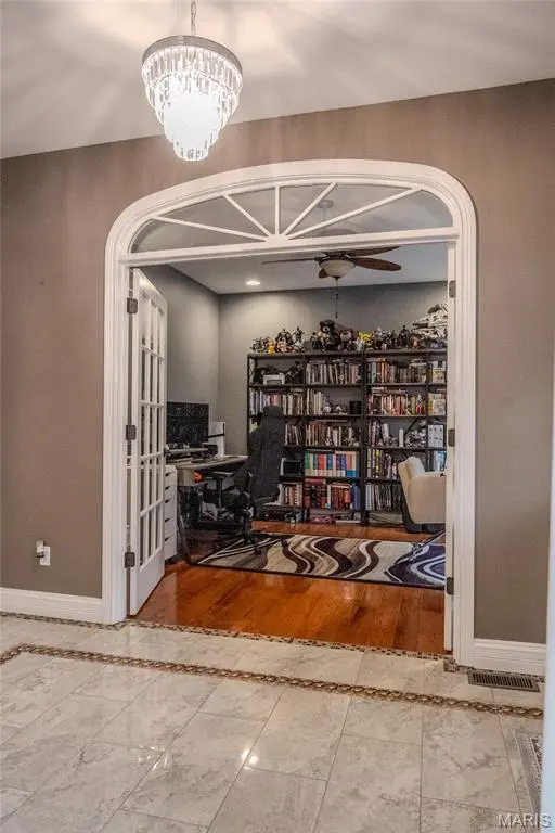979 Bentley Park CIR, O'fallon, MO 63368