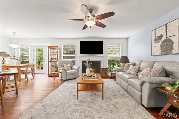 533 Parkgate DR, Lake St Louis, MO 63367