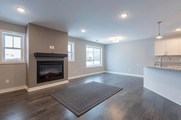 6926 Lancaster WAY NE, Albertville, MN 55301