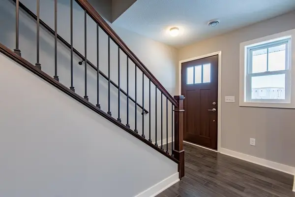 6926 Lancaster WAY NE, Albertville, MN 55301