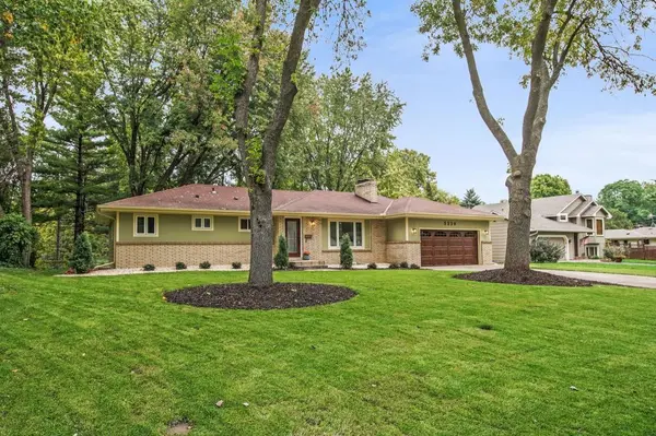 5330 Lowry TER, Golden Valley, MN 55422