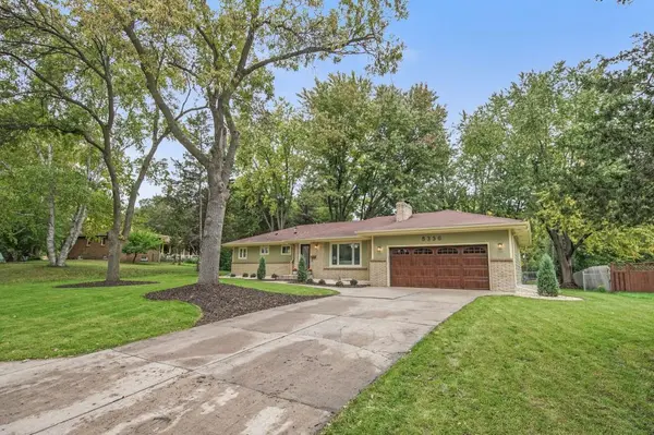 5330 Lowry TER, Golden Valley, MN 55422