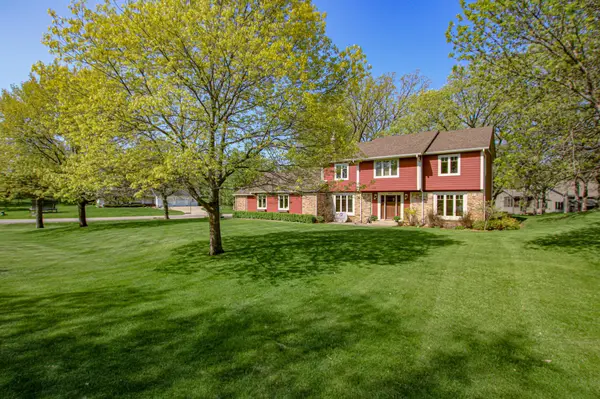 2002 Ridgewood DR NW, Alexandria, MN 56308