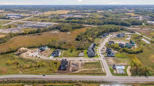 2000 Leaping Deer CIR, Medina, MN 55340