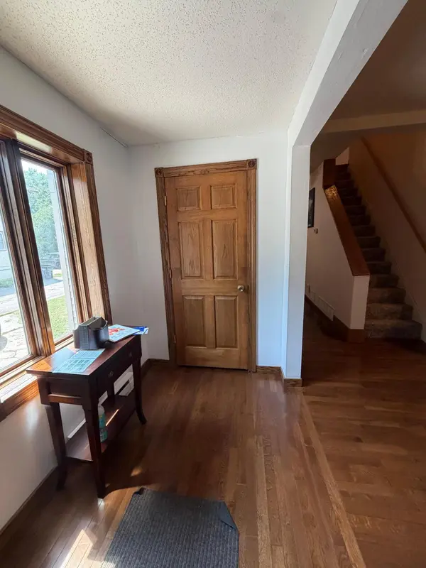 409 9th ST S, Fargo, ND 58103