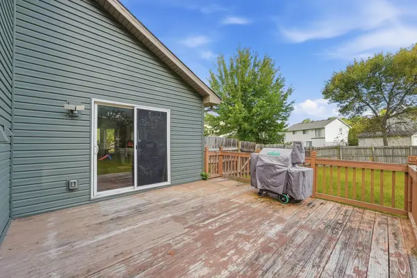 108 Charity CIR, Montrose, MN 55363