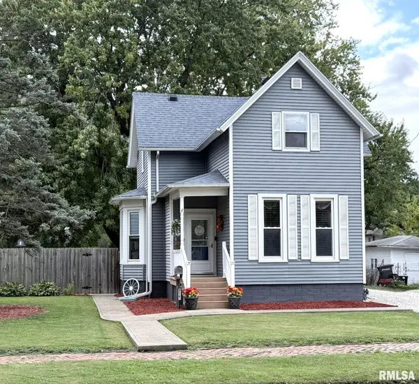 214 FULTON ST, Galesburg, IL 61401